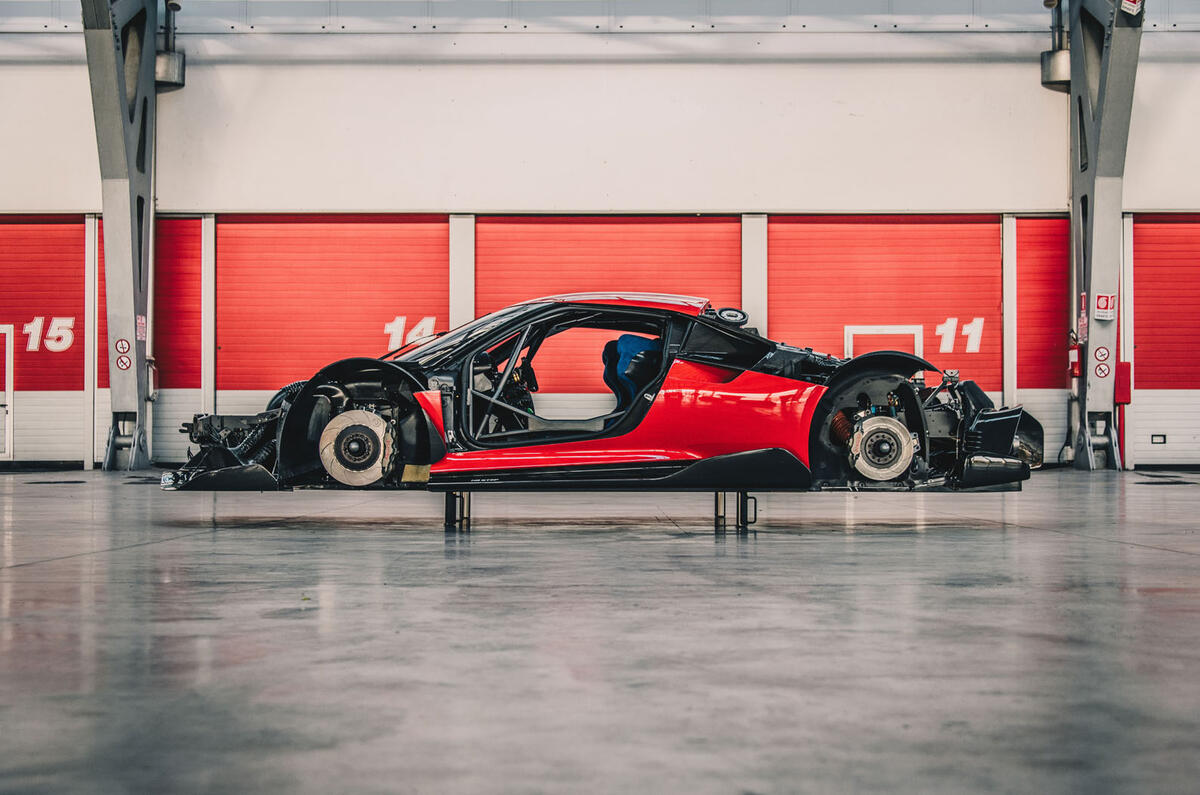 Ferrari P80/C 2019 reveal official pictures - shell