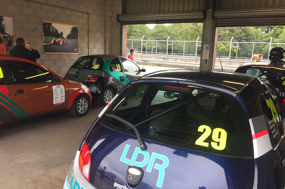 Ford EnduroKA racing feature 2020 - pitlane Ford EnduroKA racing feature 2020 - pitlane