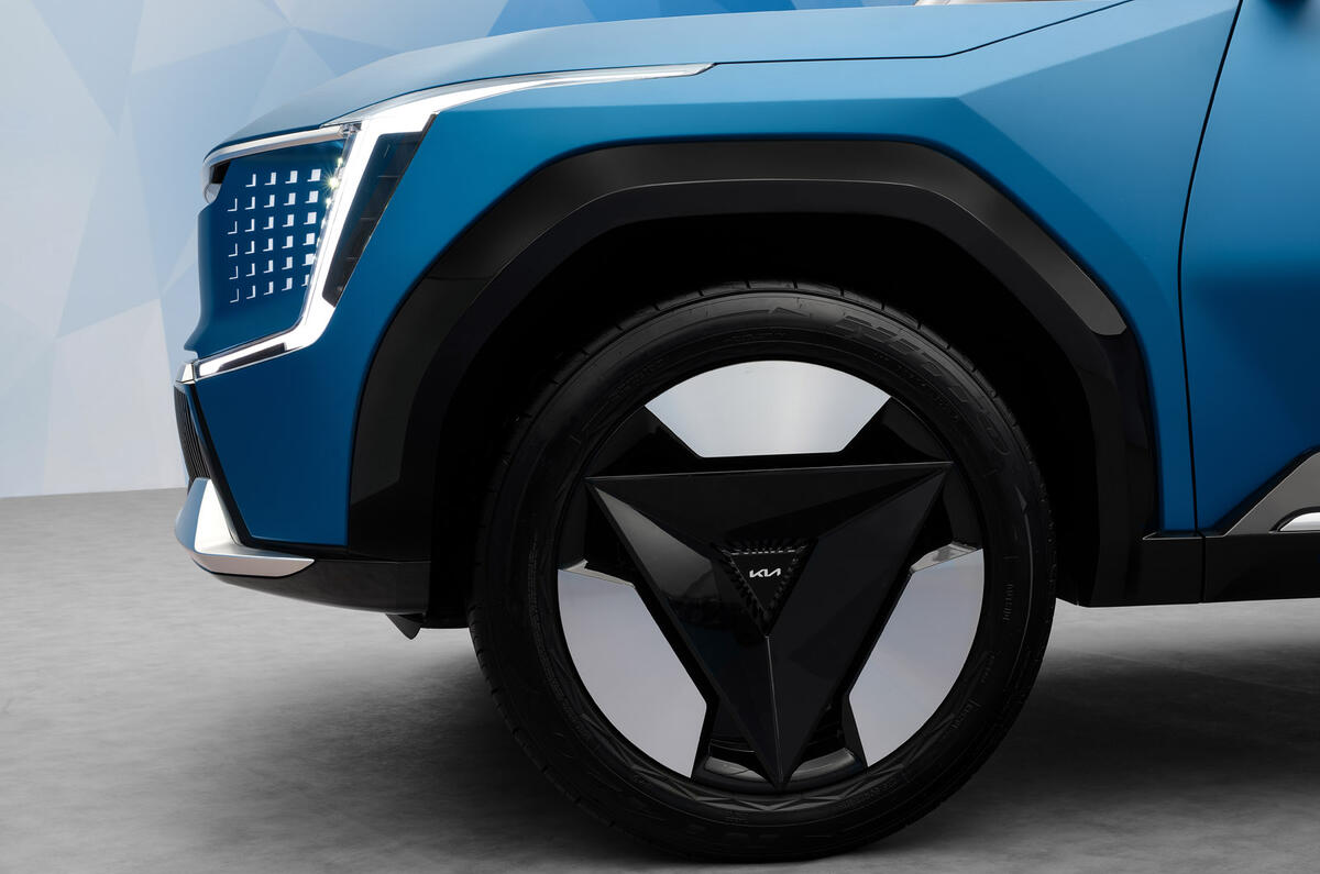 94 Kia EV9 concept studio static alloy wheels 94 Kia EV9 concept studio static alloy wheels