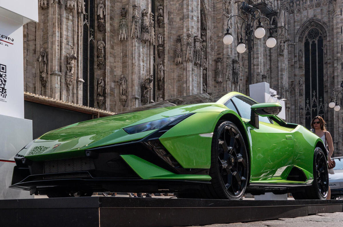 94 lamborghini huracan tecnica front quarter low