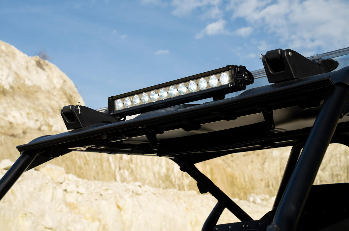 94 Lexus ROV concept 2021 lightbar