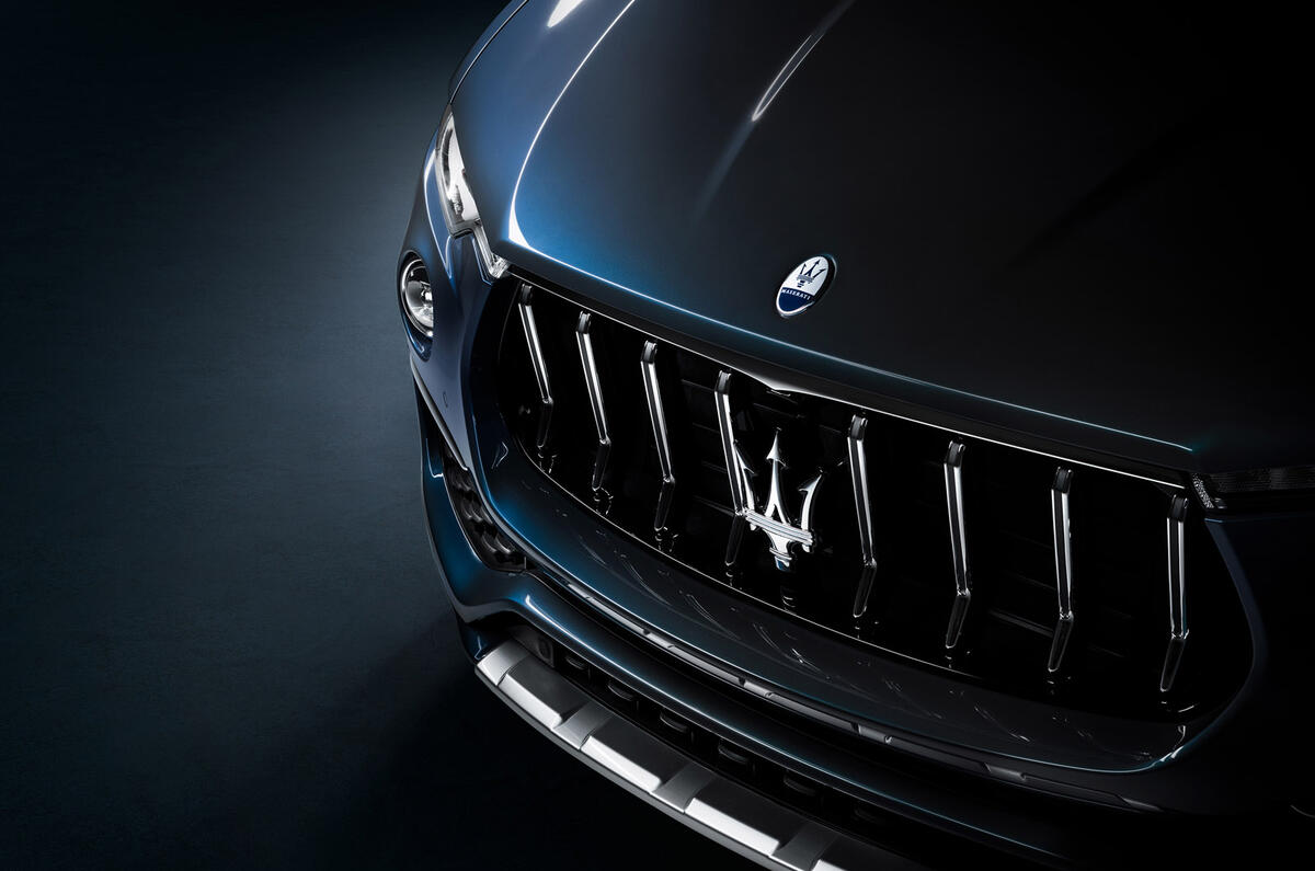 94 Maserati Levante Hybrid 2021 official images front grille 94 Maserati Levante Hybrid 2021 official images front grille