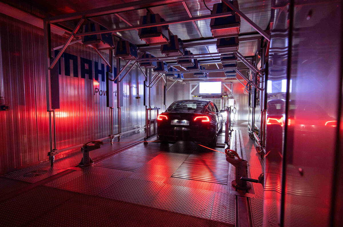 94 Tesla in VDC red light #1