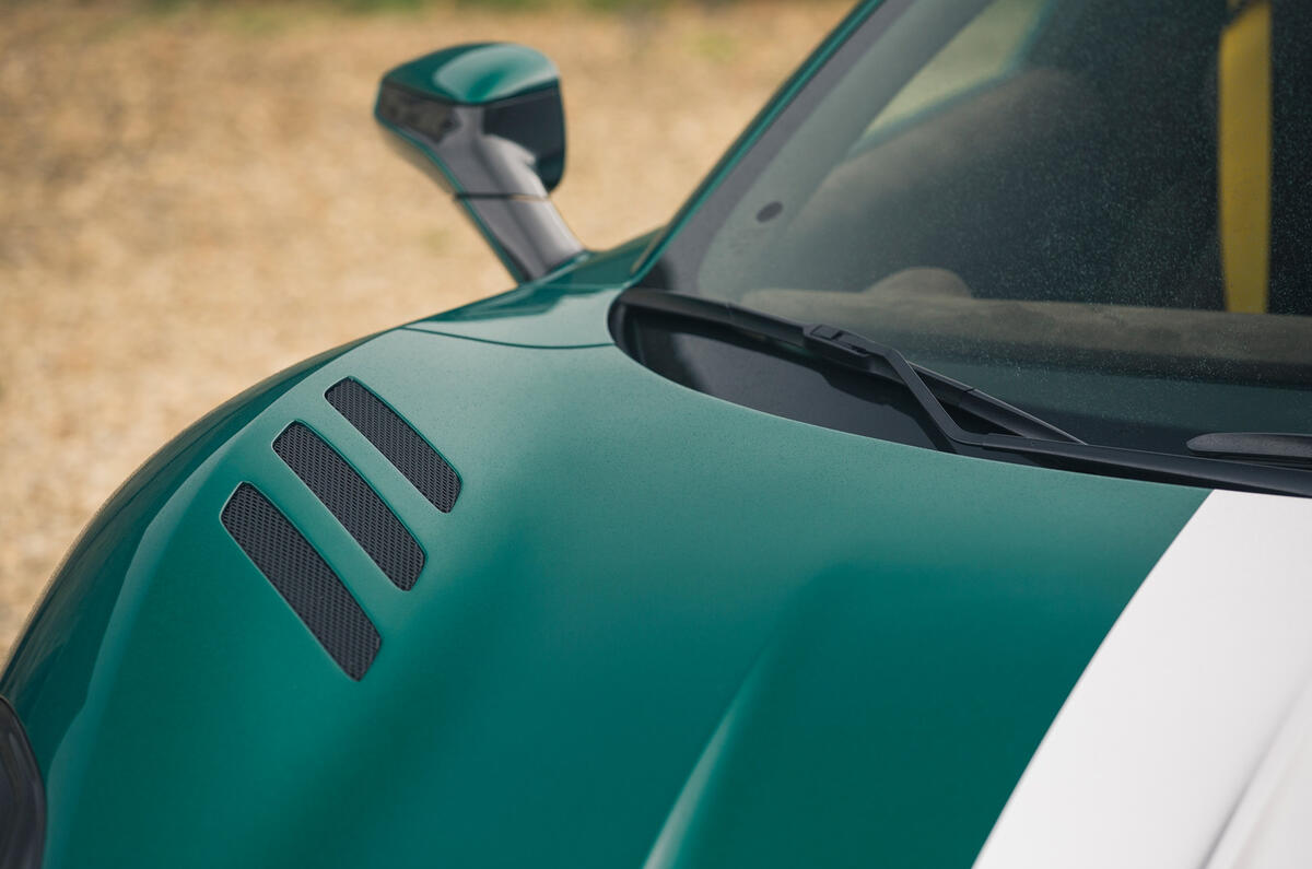 94 Touring Arese RH 95 2021 drive bonnet aero