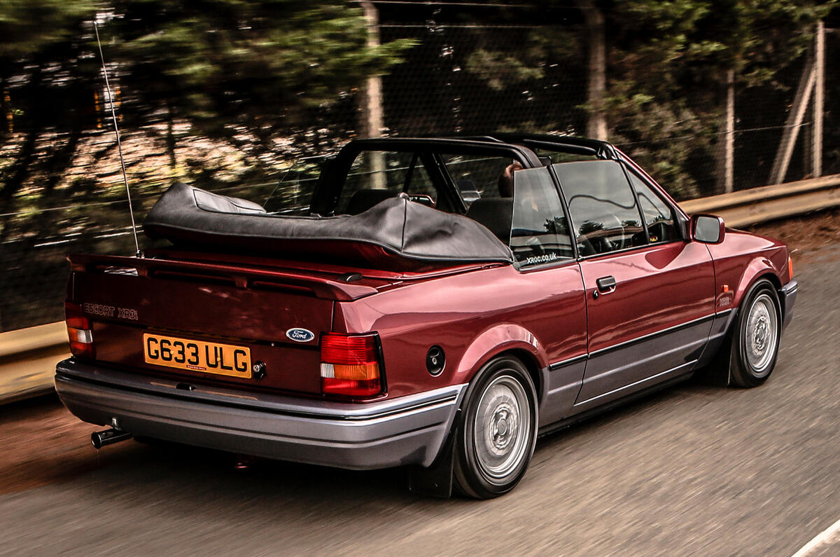 94 used buying guide Ford Escort XR3i cabrio tracking 94 used buying guide Ford Escort XR3i cabrio tracking