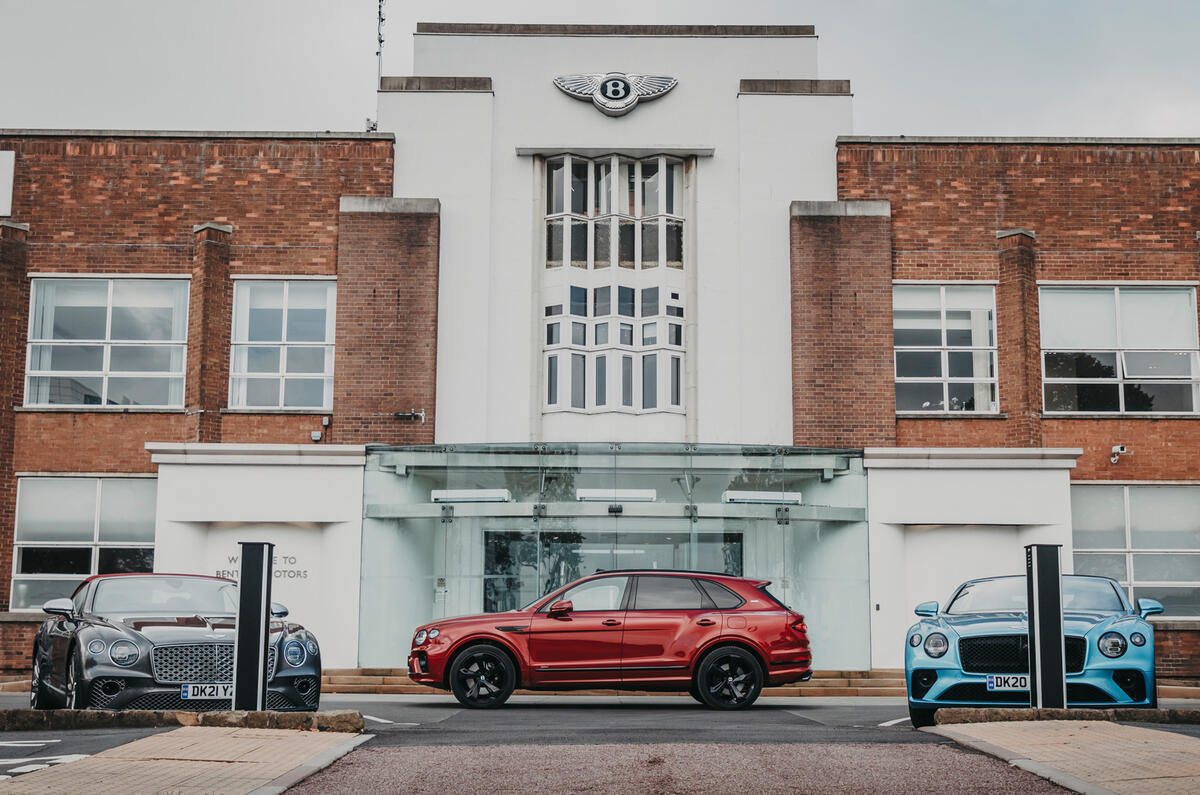 95 500 miles in Bentayga feature HQ 95 500 miles in Bentayga feature HQ