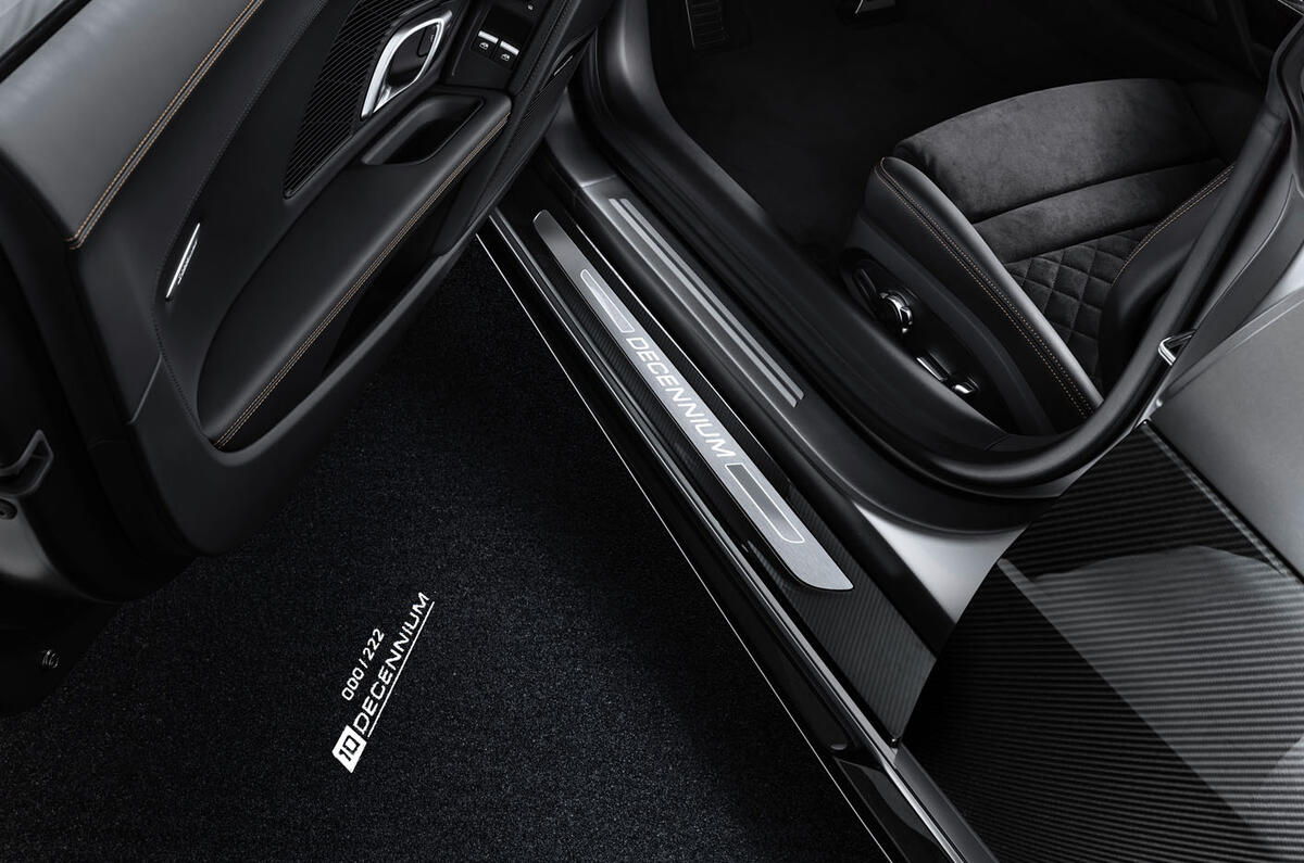 Audi R8 V10 Decennium official press images - sill plates