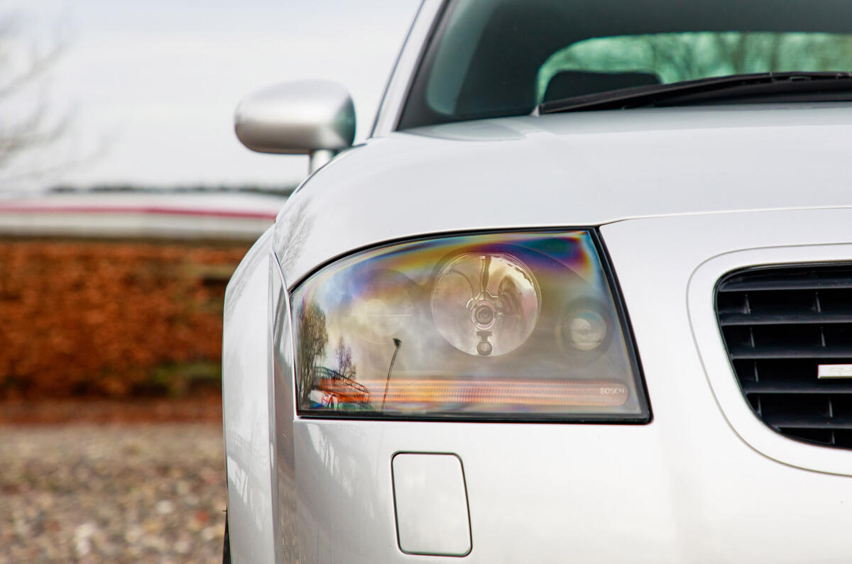 Audi TT Mk1 - static front Audi TT Mk1 - static front
