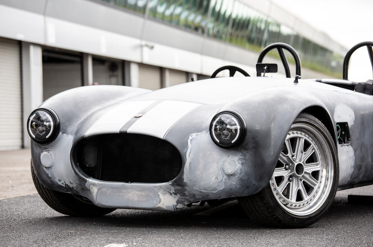 95 AVA Electric Cobra prototype feature nose