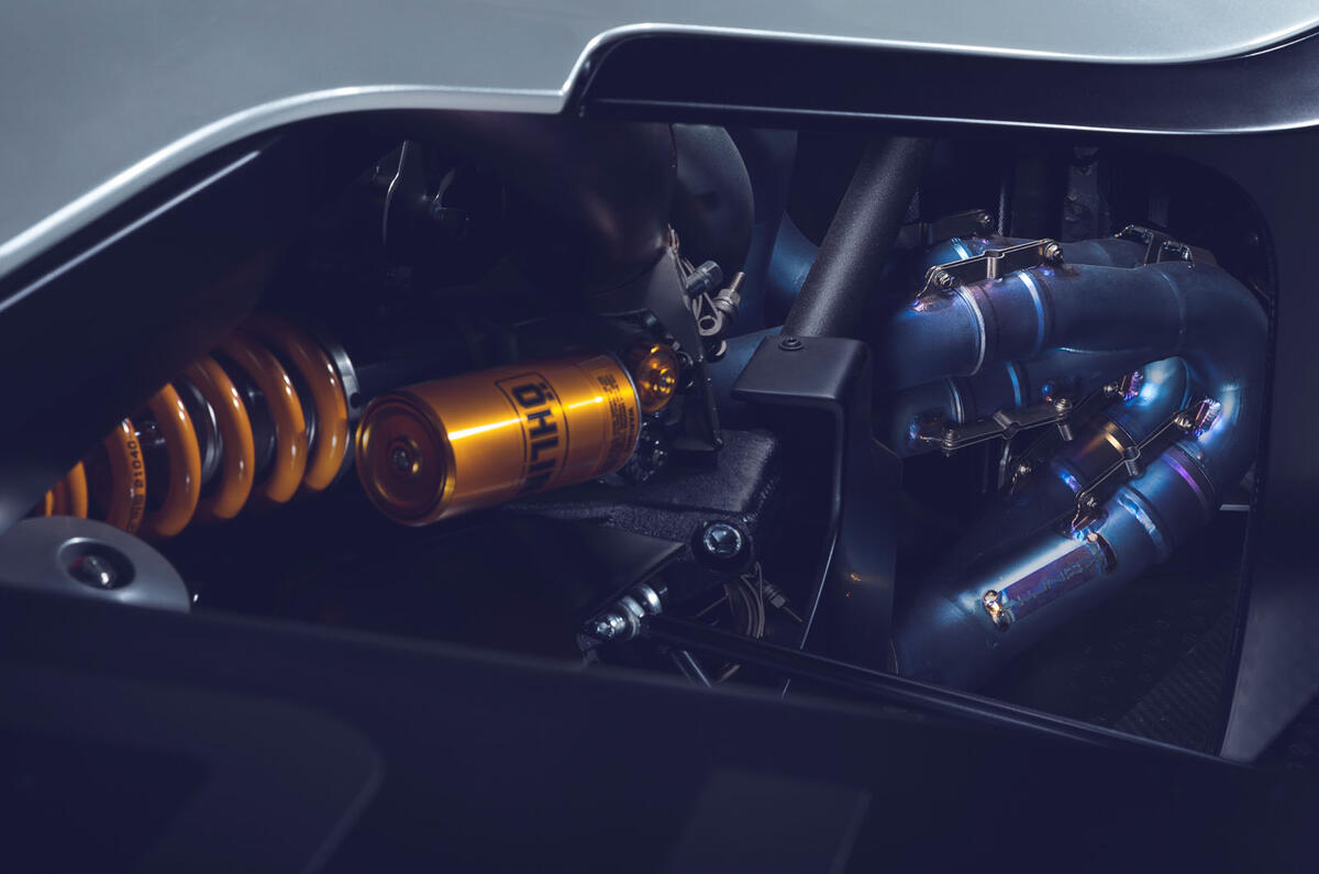 BAC Mono R carbonfibre feature - suspension