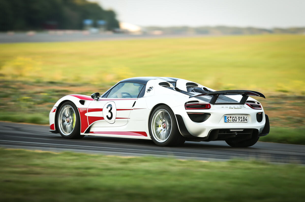 95 fastest cars tested by Autocar Porsche 918 spider 95 fastest cars tested by Autocar Porsche 918 spider