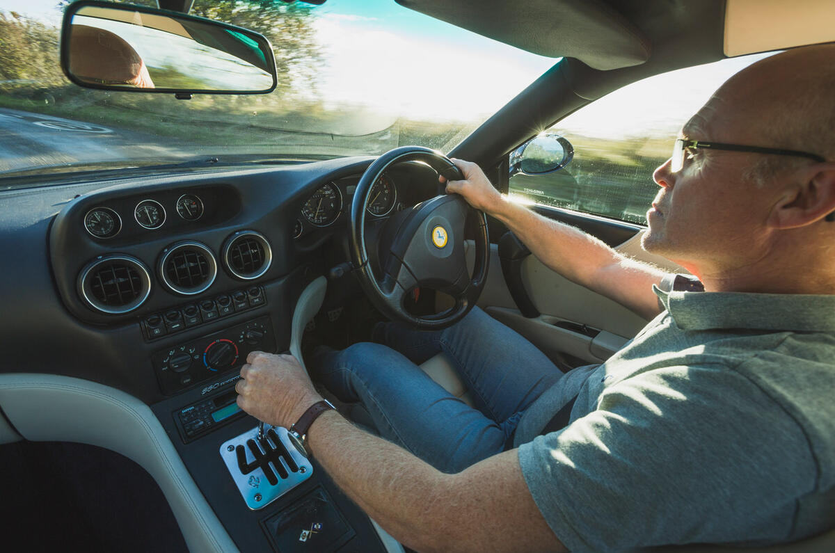 95 Ferrari 812 meets 550 2022 SH driving 95 Ferrari 812 meets 550 2022 SH driving