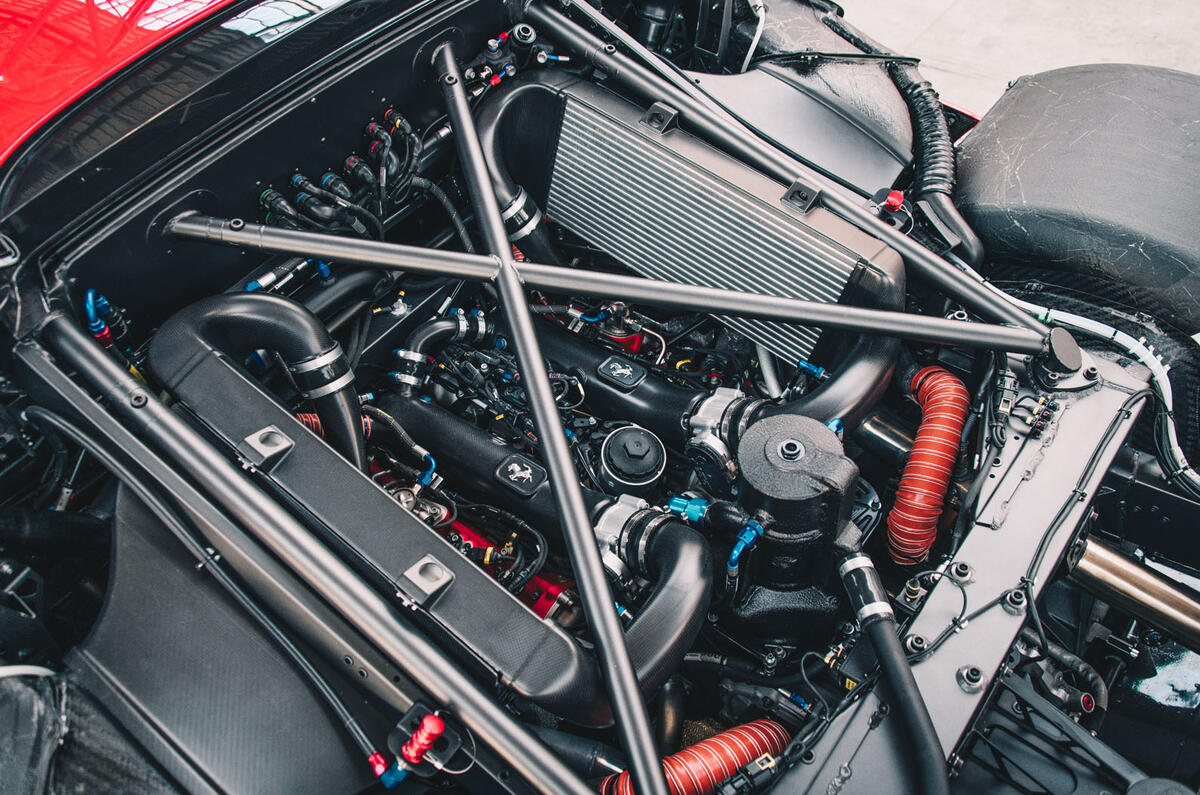 Ferrari P80/C 2019 reveal official pictures - engine
