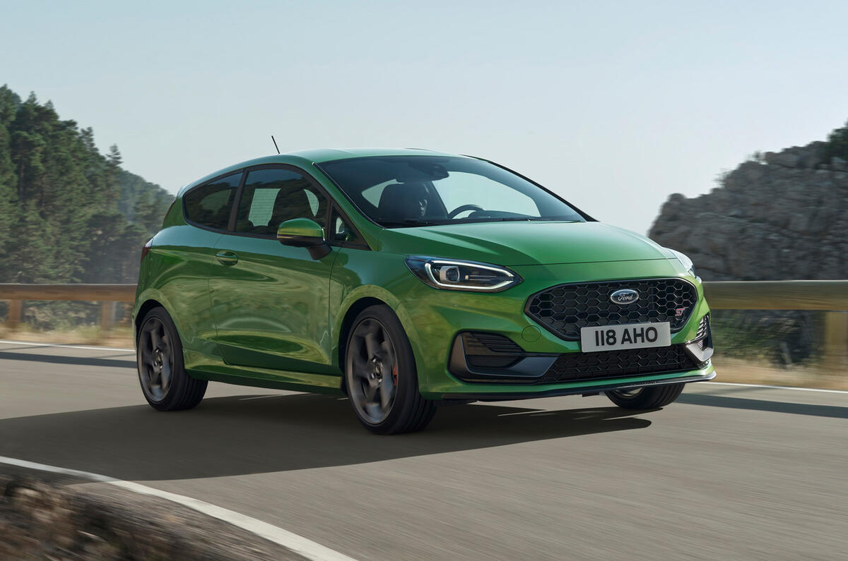 95 Ford Fiesta 2021 refresh ST tracking front