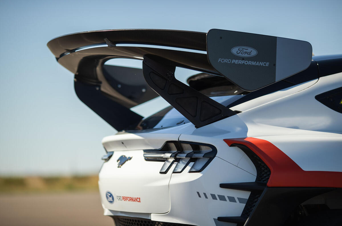 Ford Mustang Mach-E 1400 official images - wing Ford Mustang Mach-E 1400 official images - wing