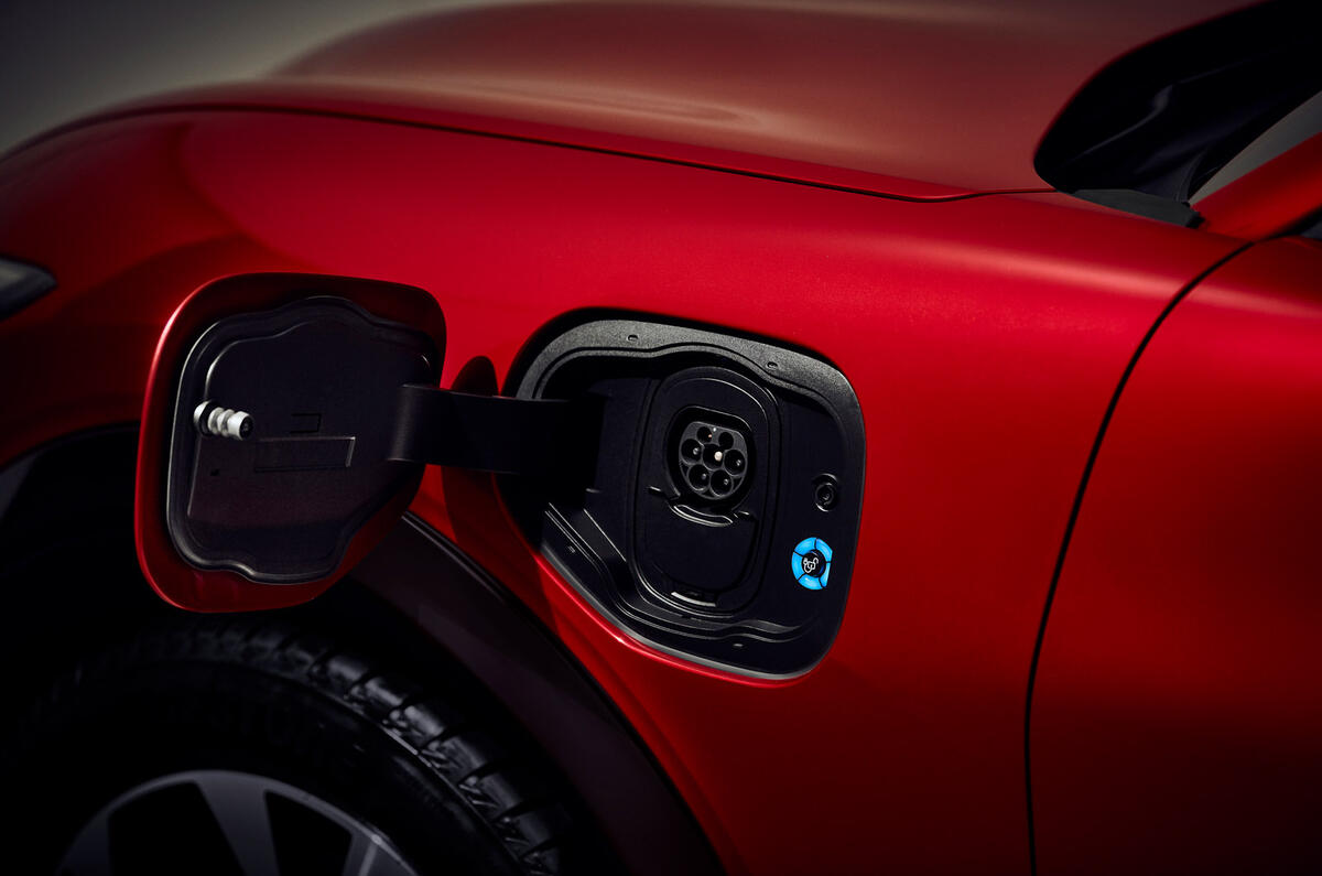Ford Mustang Mach-E 2020 first ride - charging port