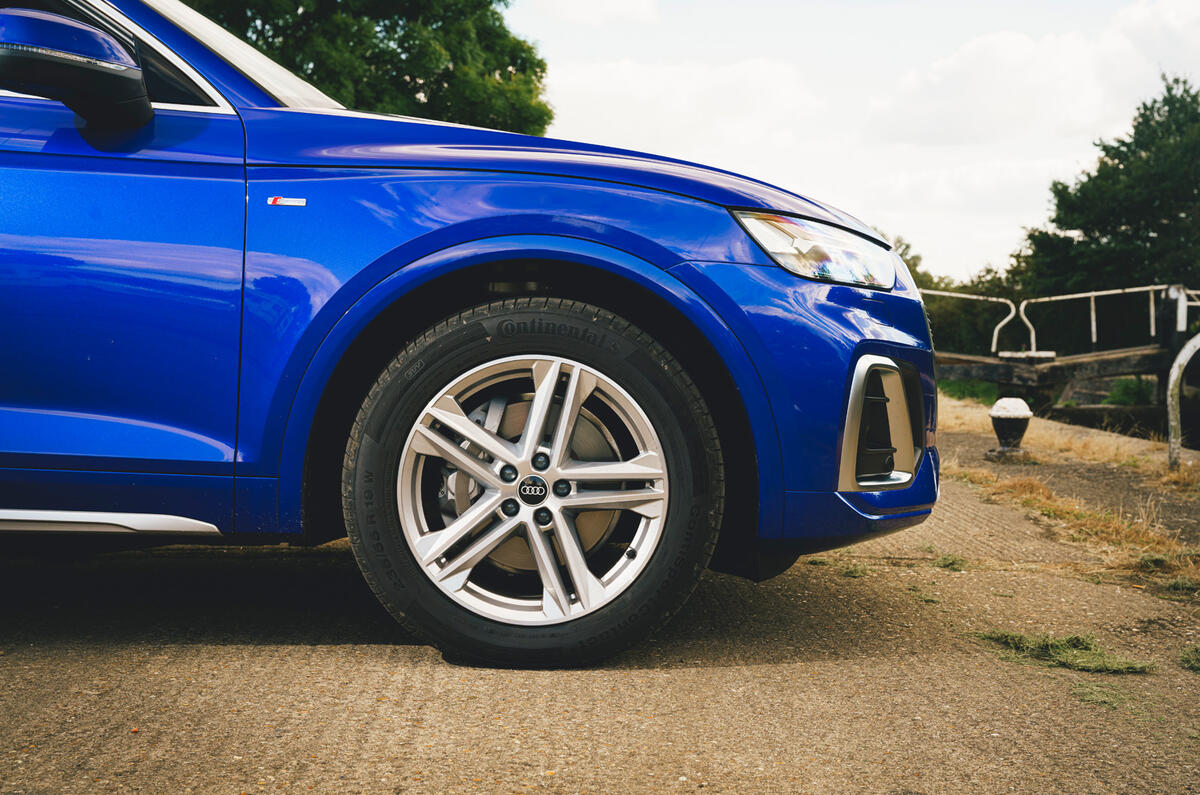 95 Genesis vs Audi twin test 2021 audi alloys 95 Genesis vs Audi twin test 2021 audi alloys