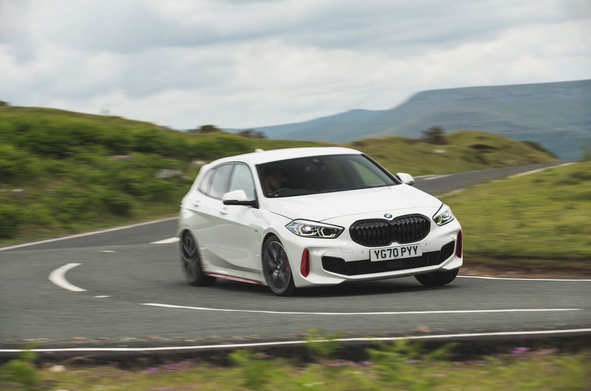 95 Golf Civic 1 Series hot hatch triple BMW cornering front