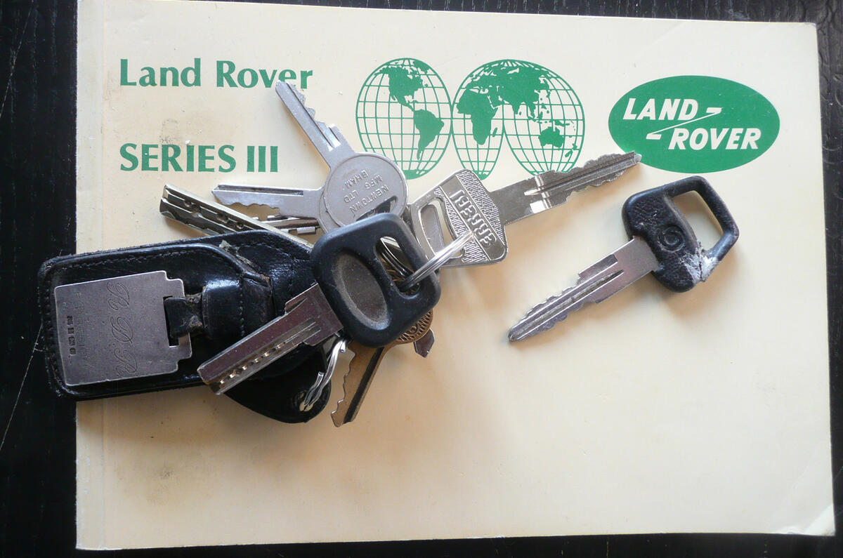 95 James Ruppert used cars double price Land Rover key 95 James Ruppert used cars double price Land Rover key