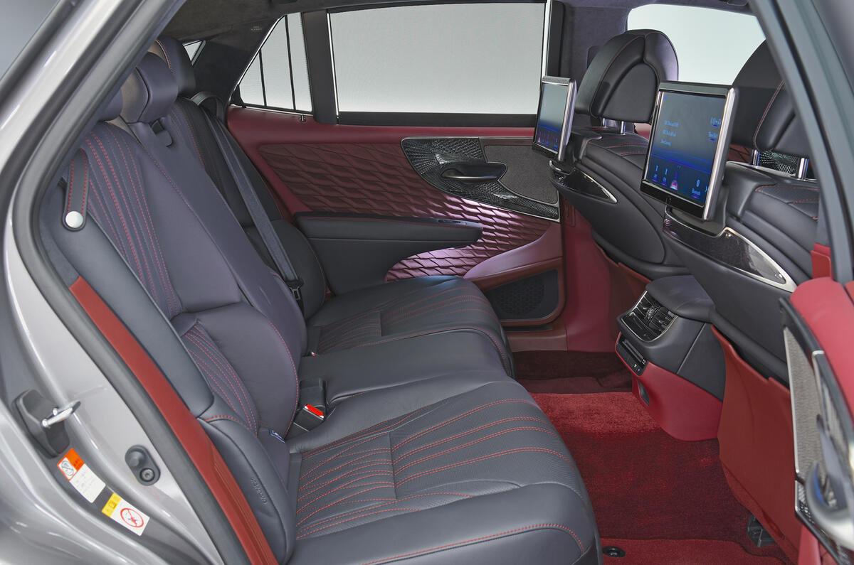 95 lexus ls500h rear seats 95 lexus ls500h rear seats