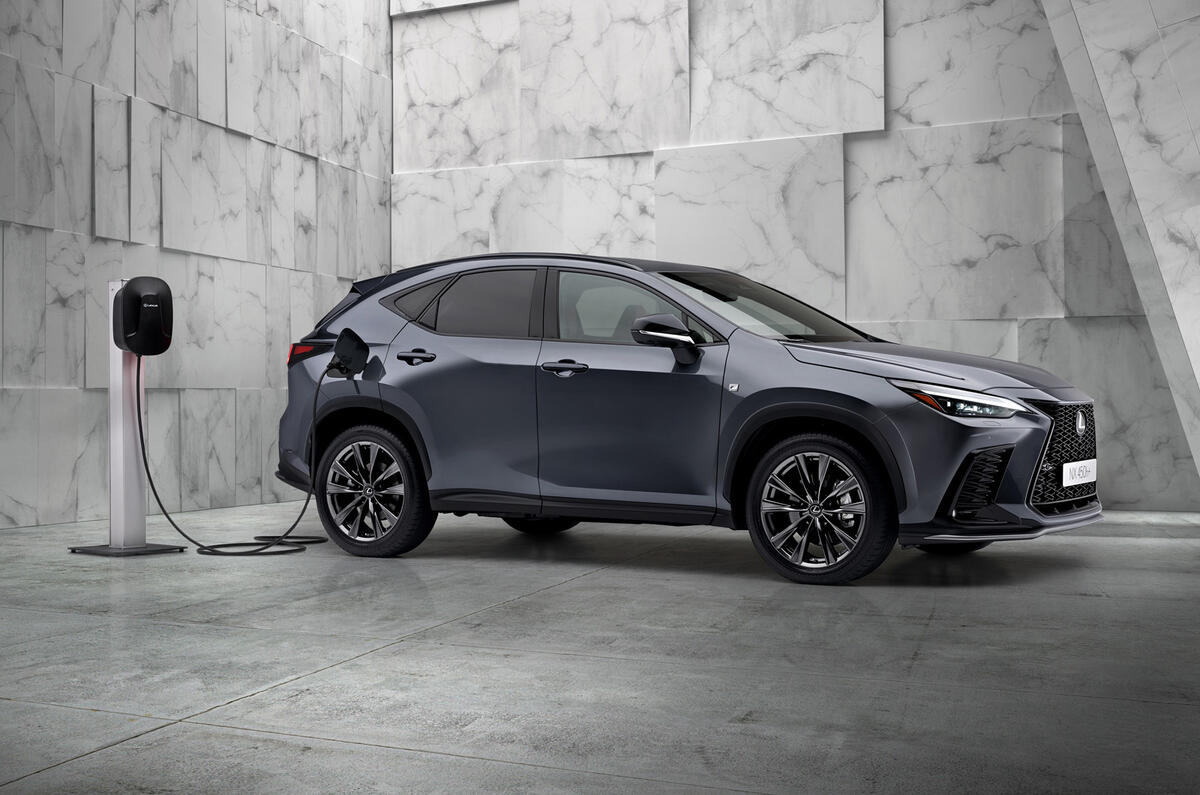 95 Lexus NX 450h+ 2021 official reveal charging 95 Lexus NX 450h+ 2021 official reveal charging