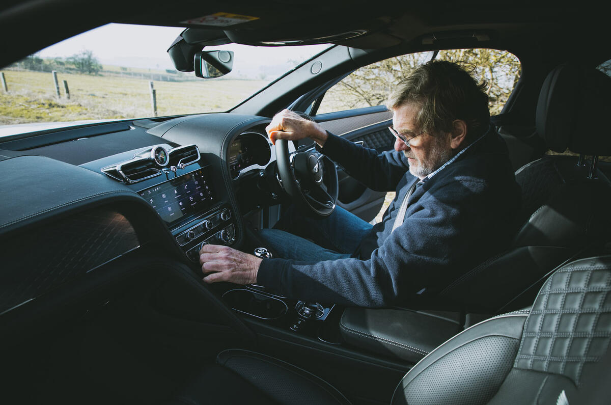 95 long term awards 2021 Bentley Bentayga interior