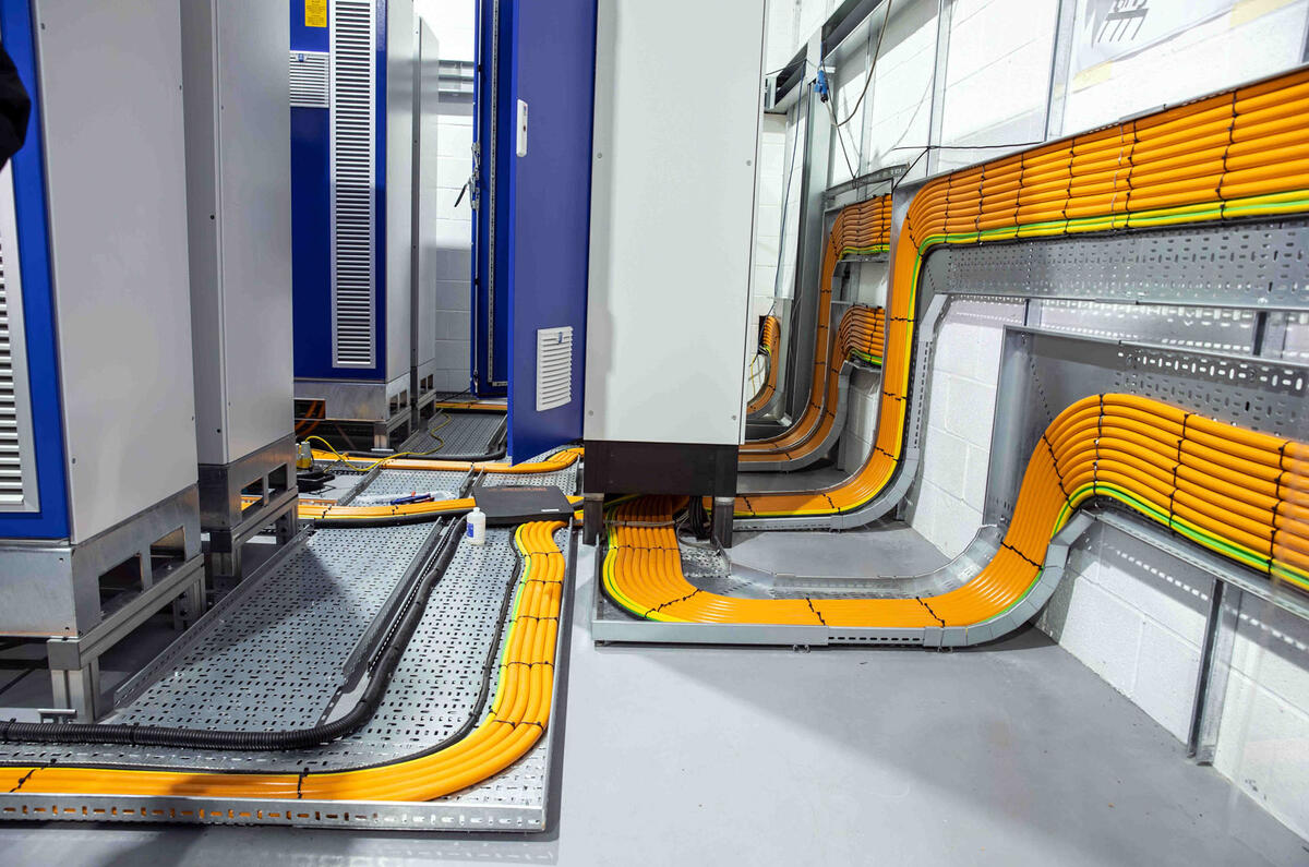 95 Mahle high voltage cables