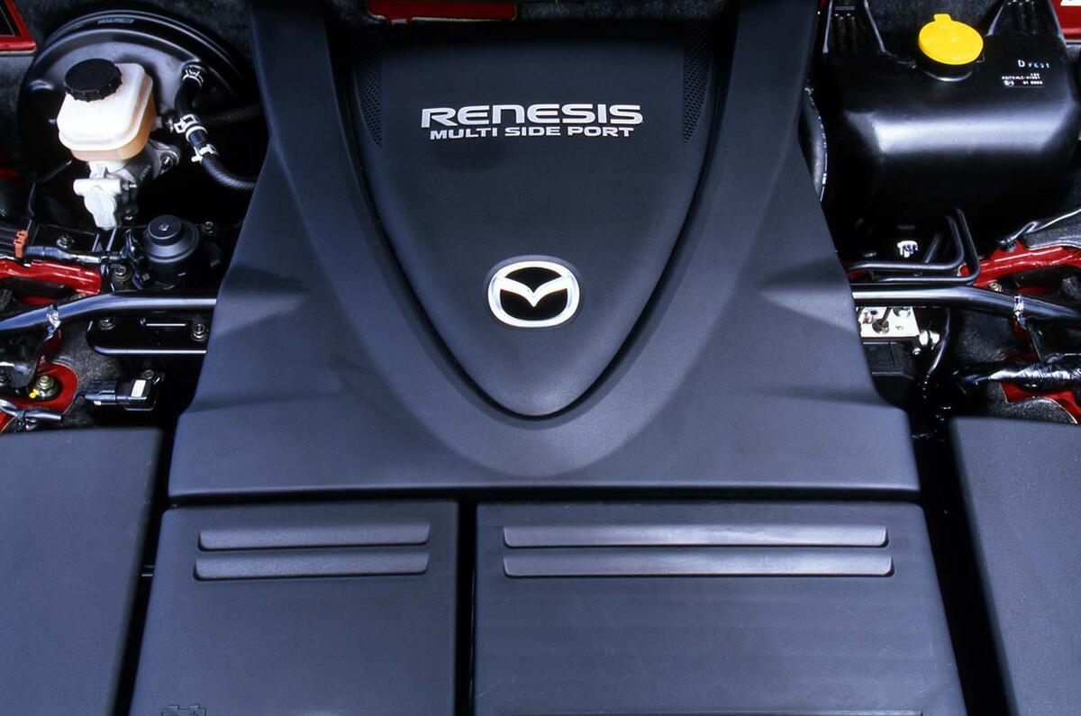 Mazda RX8 2003 engine detail Mazda RX8 2003 engine detail