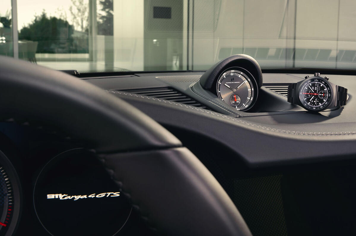 95 Porsche 911 Targa 50yrs porsche design official clock