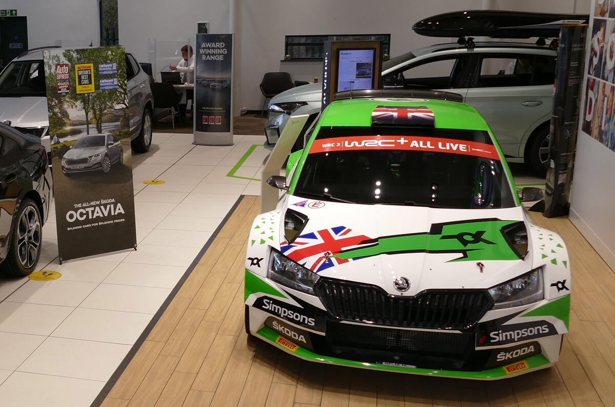95 Simpson Skoda dealer interior 95 Simpson Skoda dealer interior