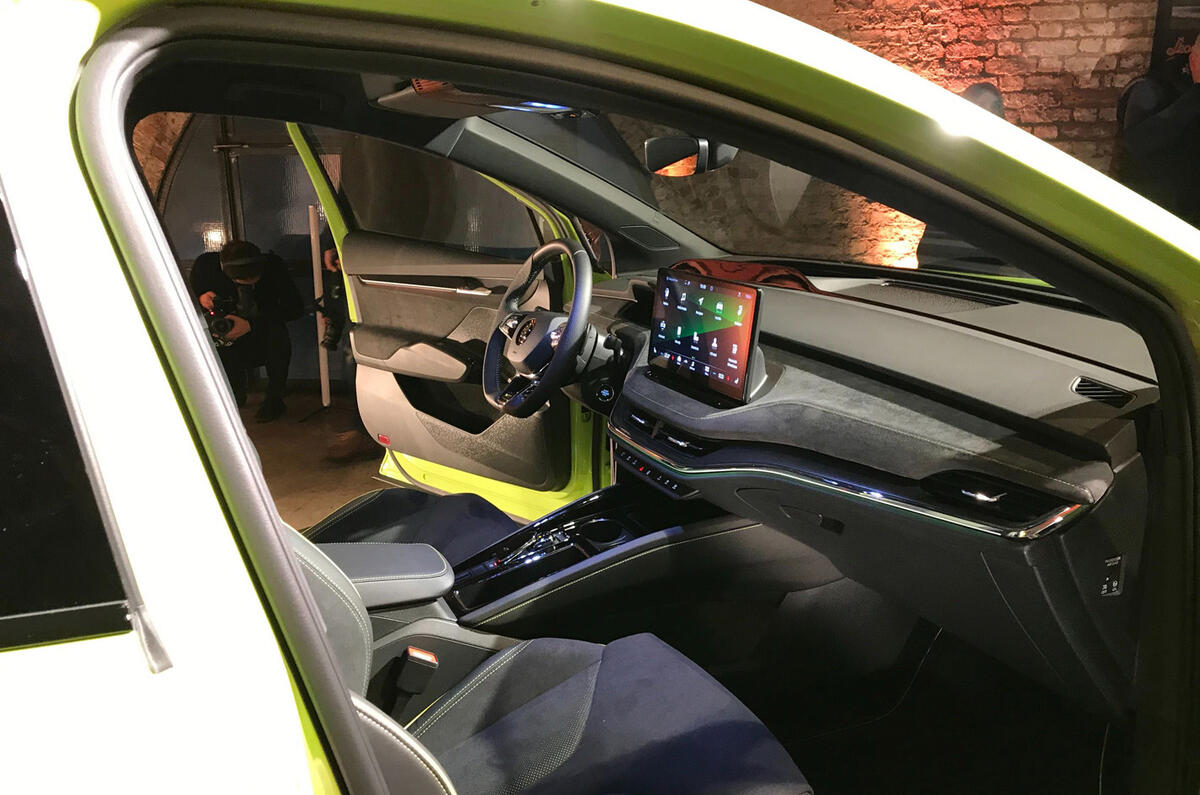 95 skoda enyaq iv coupe