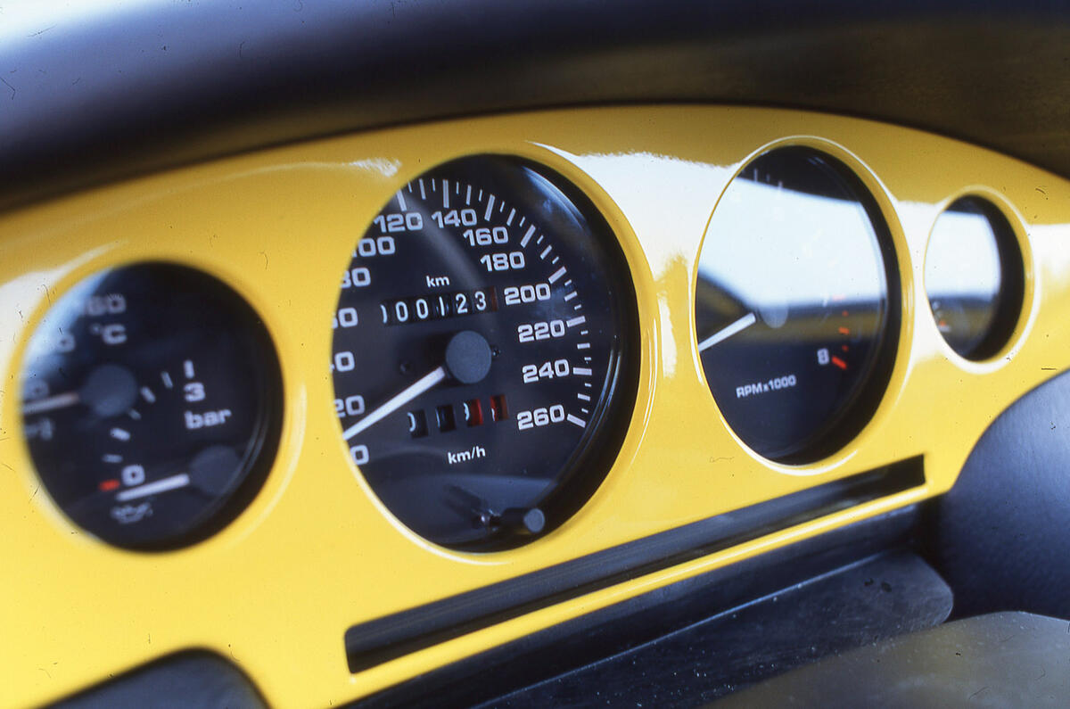 95 used car buying guide Fiat coupe instruments 95 used car buying guide Fiat coupe instruments