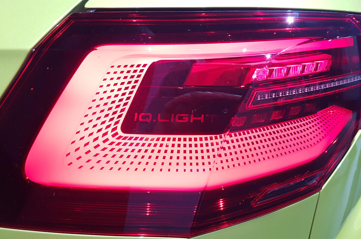 2020 Volkswagen Golf mk8 official reveal - rear lights