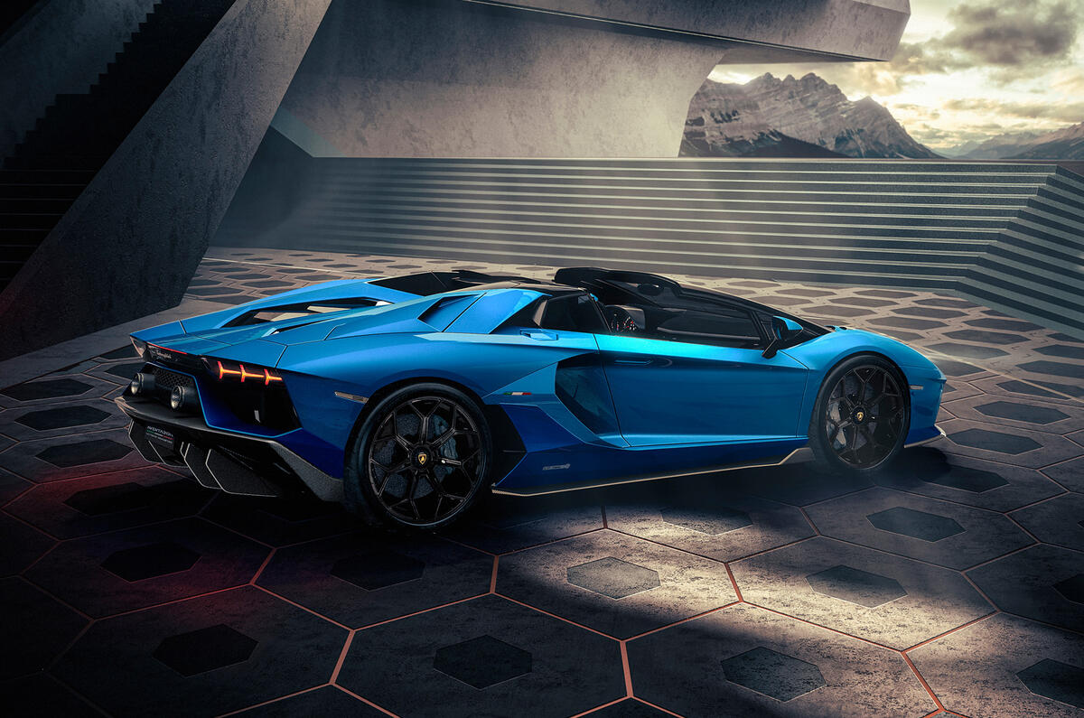 95 Winkelmann Lamborghini future interview aventador ultimae roadster rear 95 Winkelmann Lamborghini future interview aventador ultimae roadster rear
