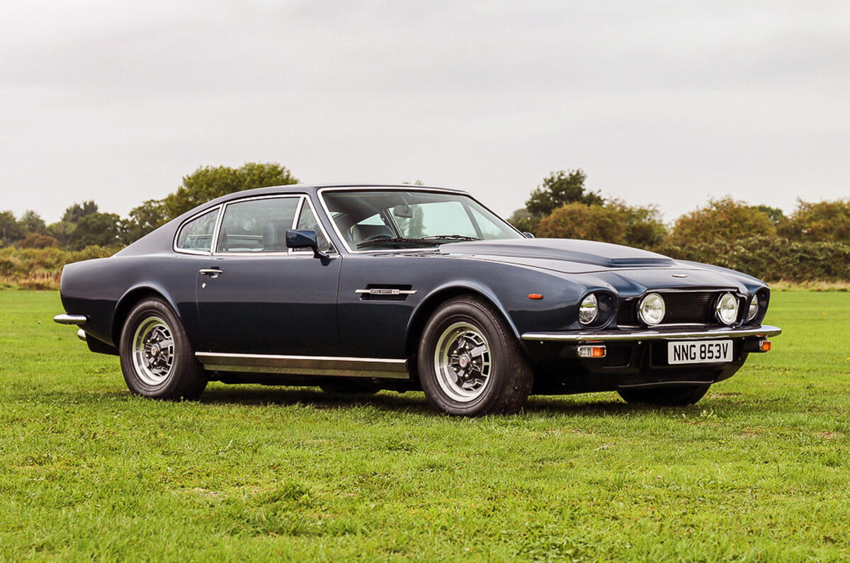 Aston Martin V8 Vantage Oscar India 1978 - stationary side Aston Martin V8 Vantage Oscar India 1978 - stationary side