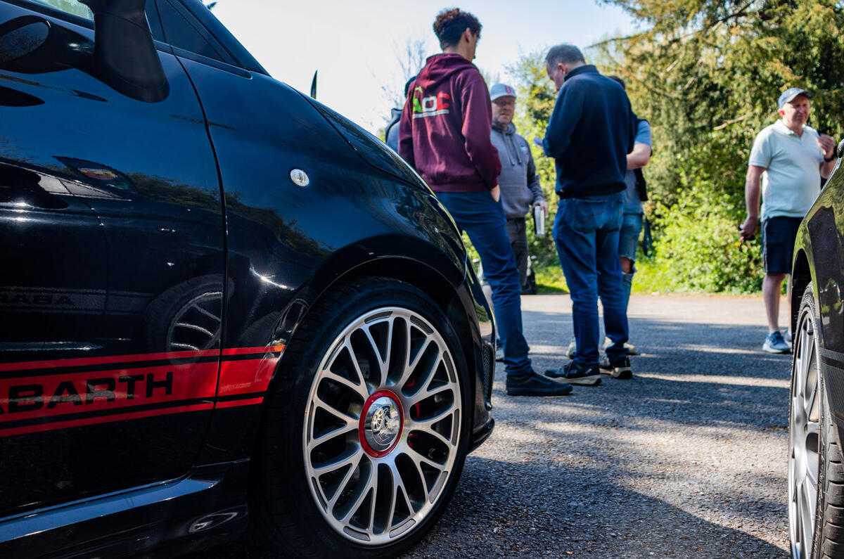 96 abarth 595 front wheel 96 abarth 595 front wheel