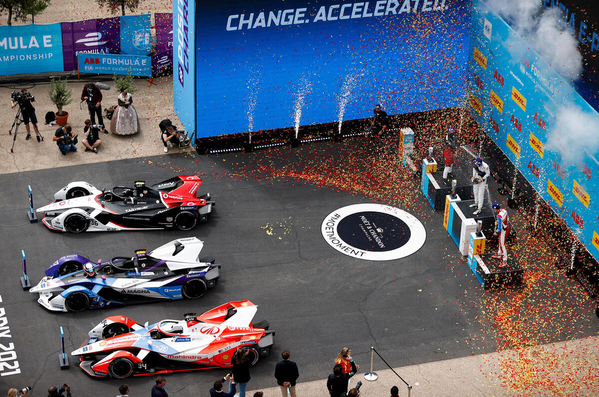 96 Alex Lynn Mahindra Formula E 2021 podium 96 Alex Lynn Mahindra Formula E 2021 podium