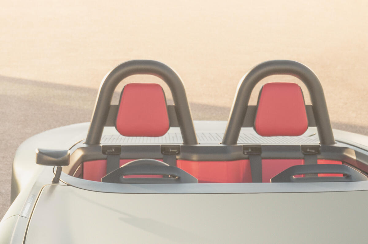 96 Aura electric speedster concept 2021 reveal seats 96 Aura electric speedster concept 2021 reveal seats