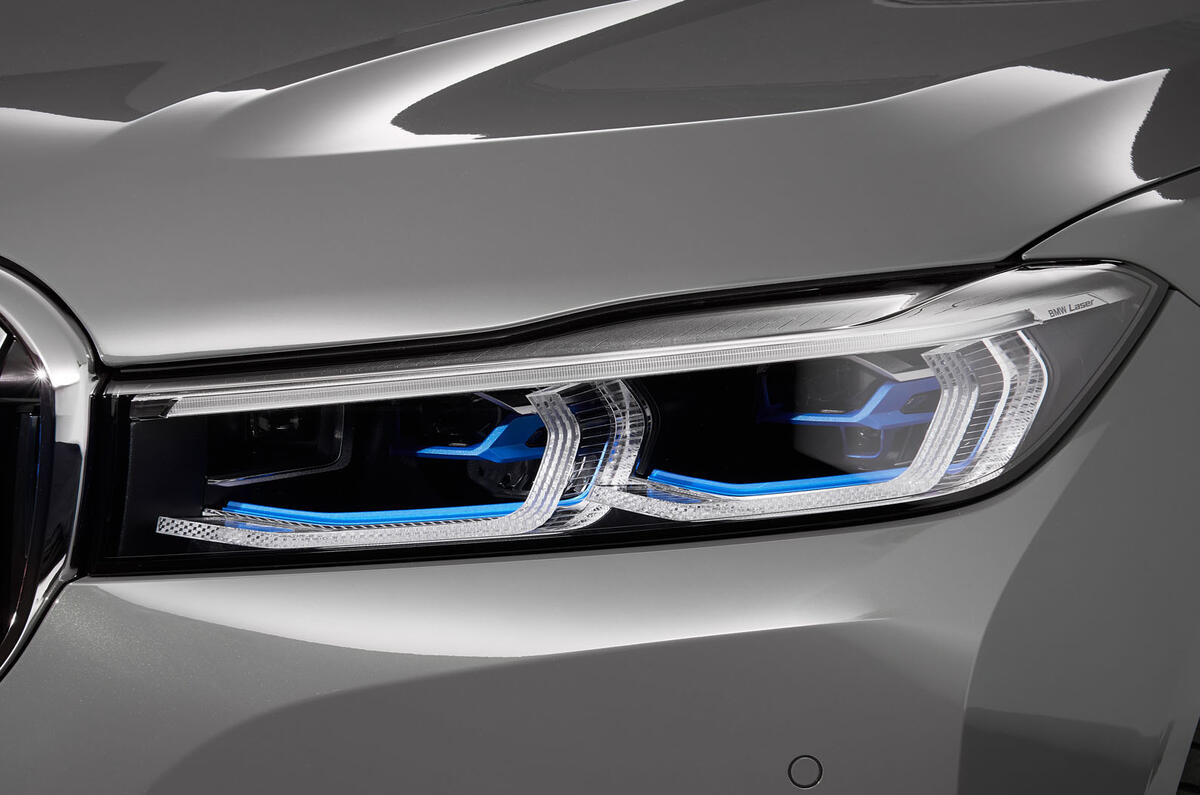2019 BMW 7 Series official reveal - headlights