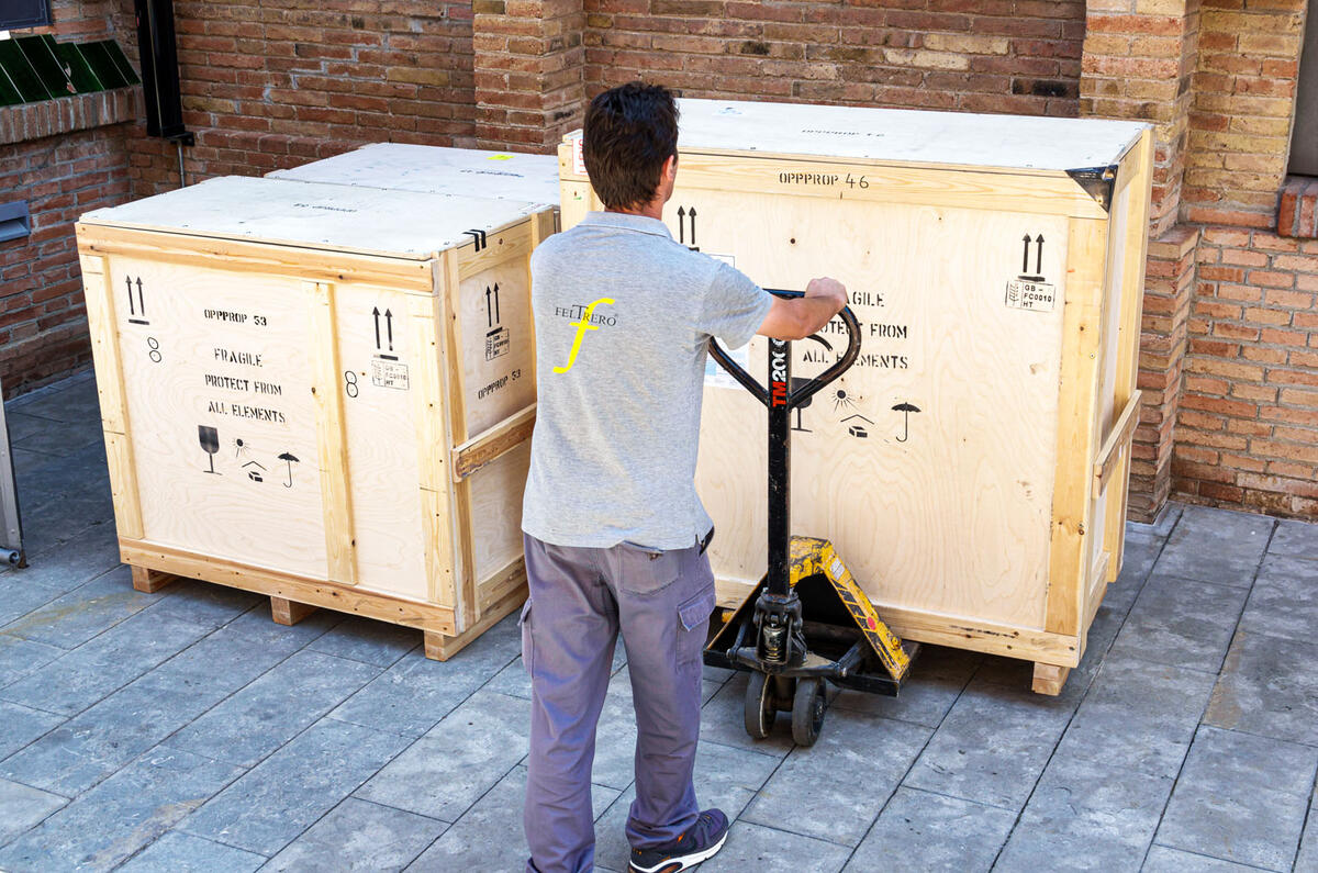 Carlos Ghosn escape interview - speaker box, Getty images