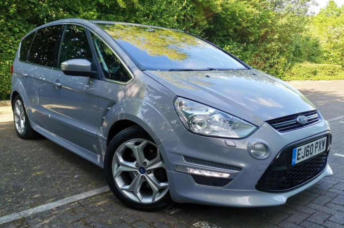 96 ford s max front quarter 96 ford s max front quarter