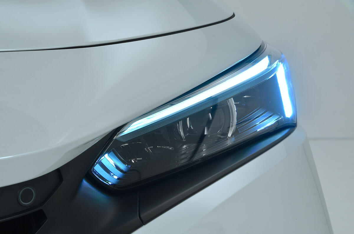 96 Honda Civic 2022 european reveal headlights 96 Honda Civic 2022 european reveal headlights