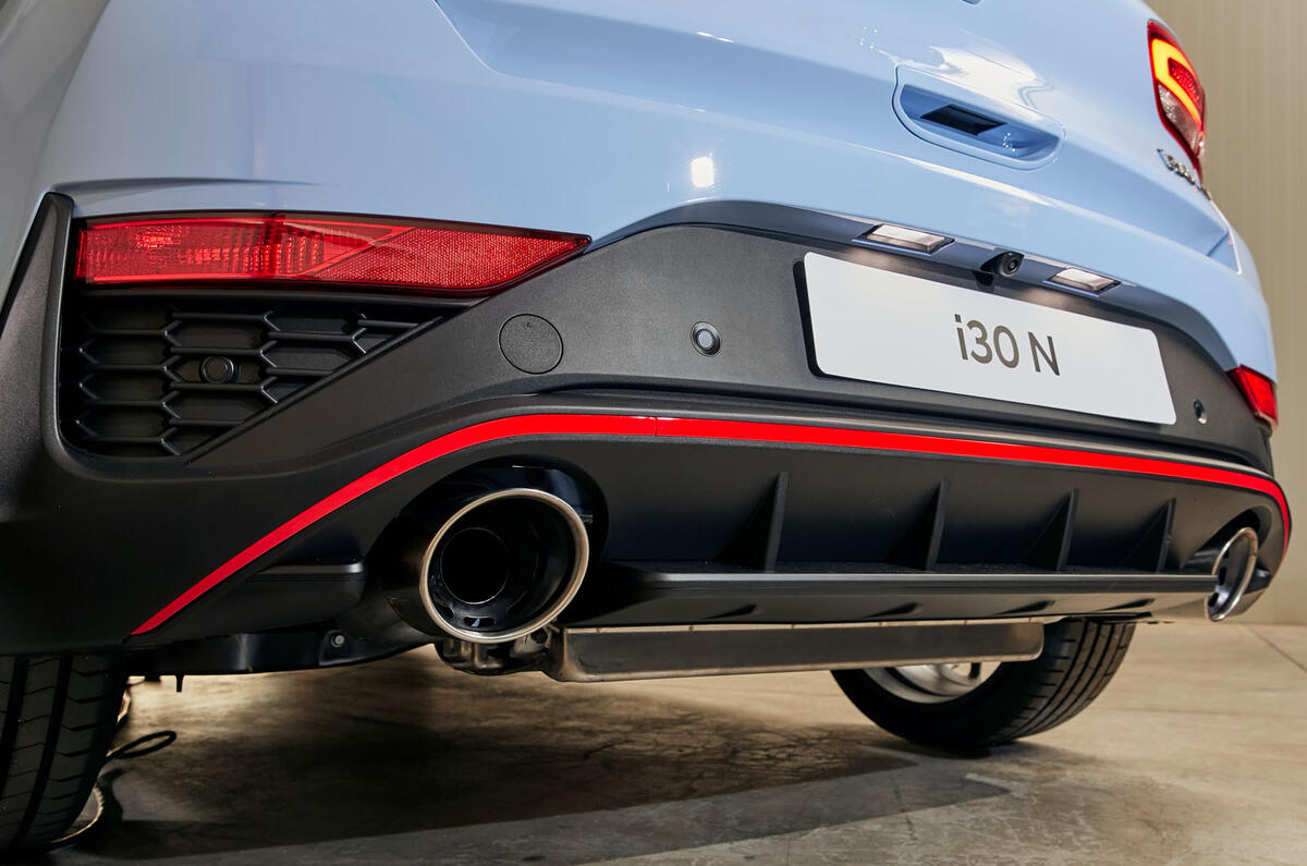 Hyundai i30 N 2020 facelift official images - exhausts Hyundai i30 N 2020 facelift official images - exhausts