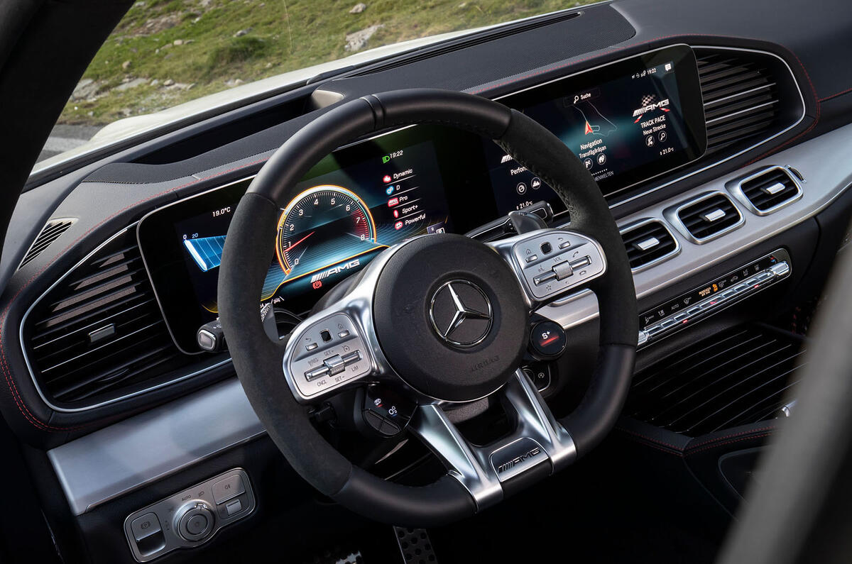 Mercedes-AMG GLE 53 prototype ride - dashboard