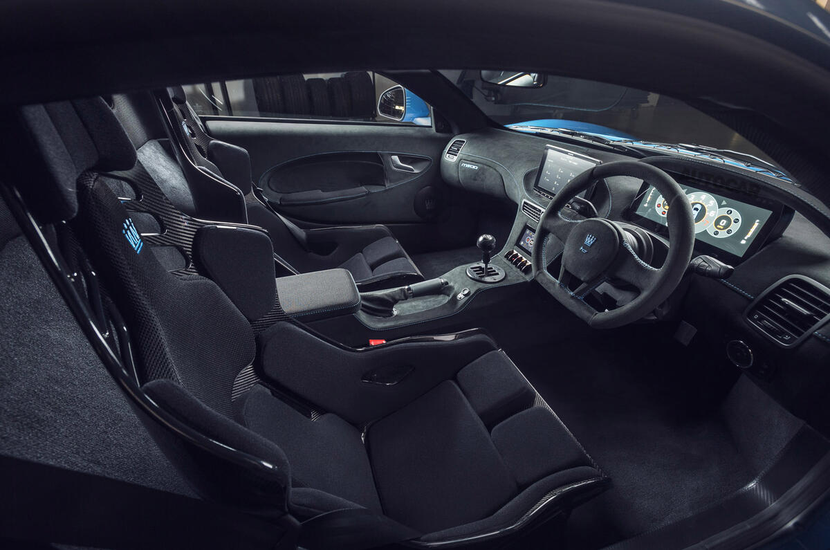 96 Noble M500 reveal 2022 interior 96 Noble M500 reveal 2022 interior