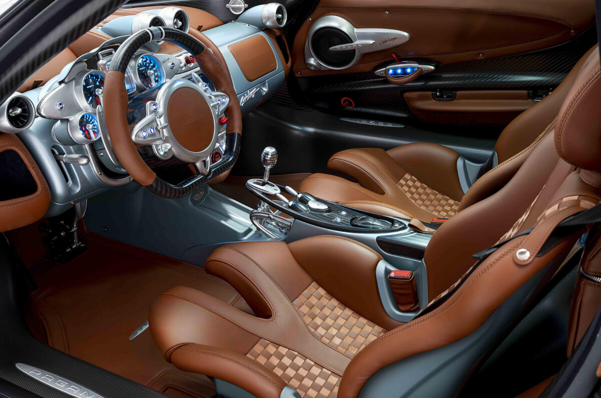 96 pagani huayra codalunga interior 96 pagani huayra codalunga interior