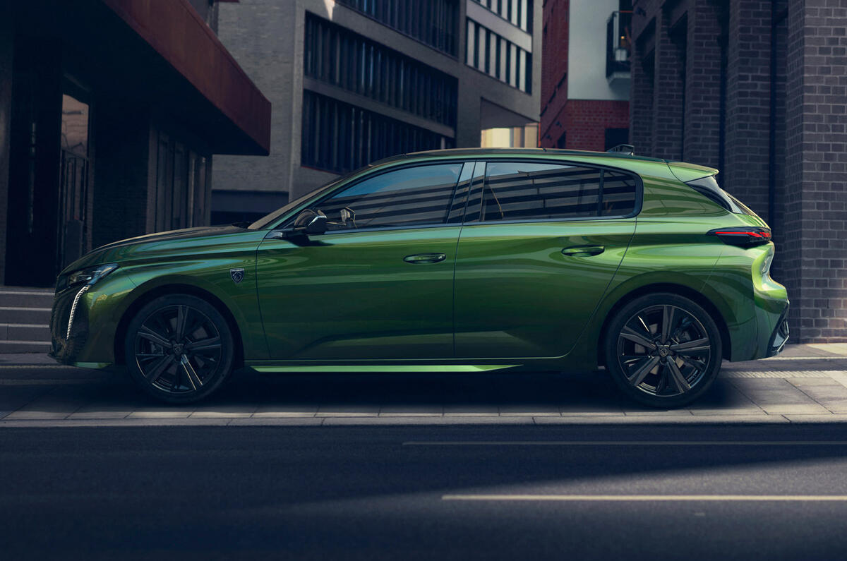 96 Peugeot 308 2021 official reveal images static side 96 Peugeot 308 2021 official reveal images static side