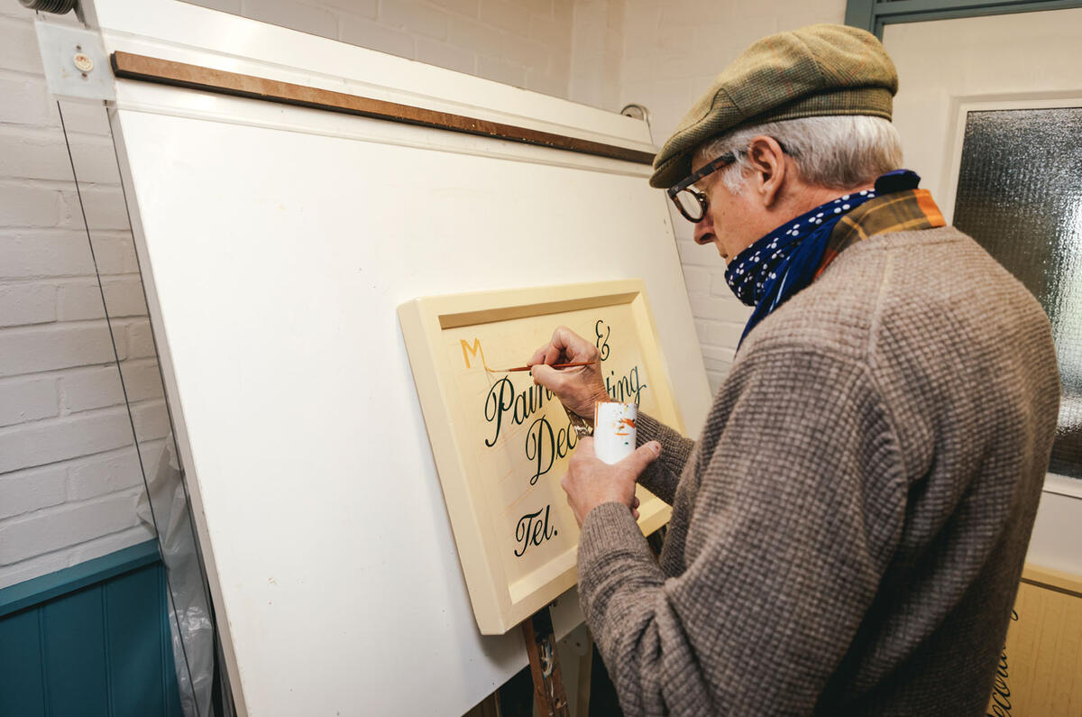 Signwriting feature - painting Signwriting feature - painting