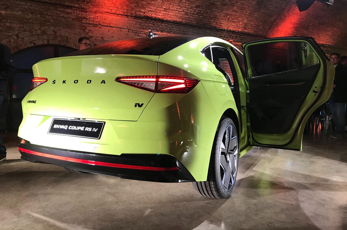 96 skoda enyaq iv coupe