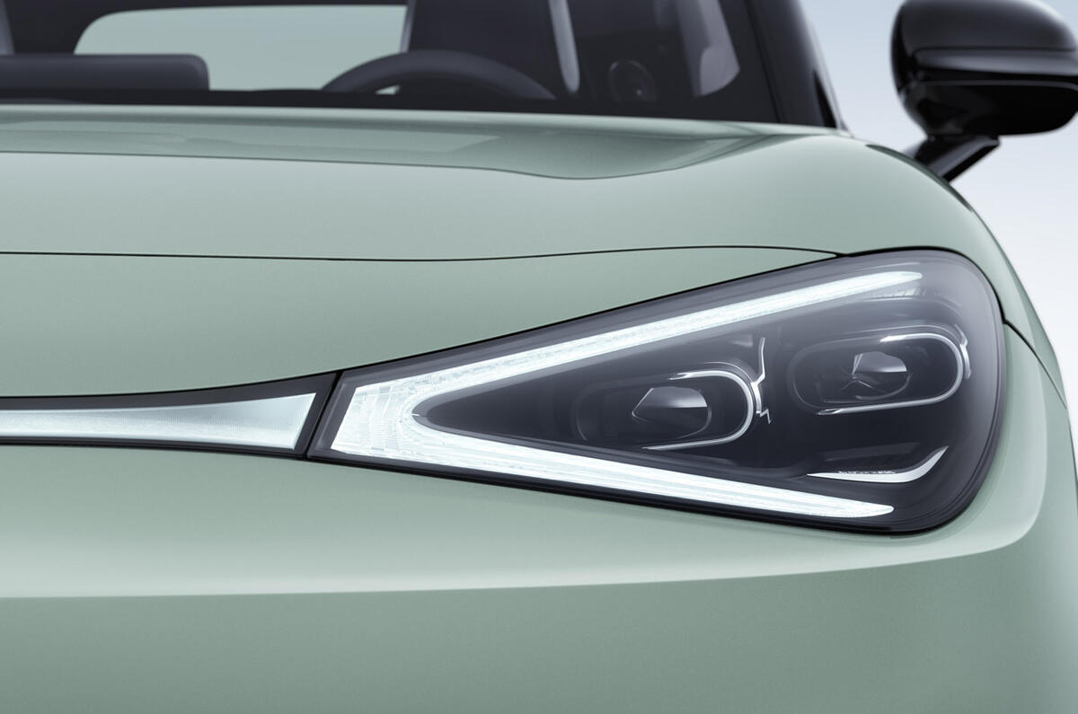 96 Smart #1 2022 official reveal studio static headlights 96 Smart #1 2022 official reveal studio static headlights